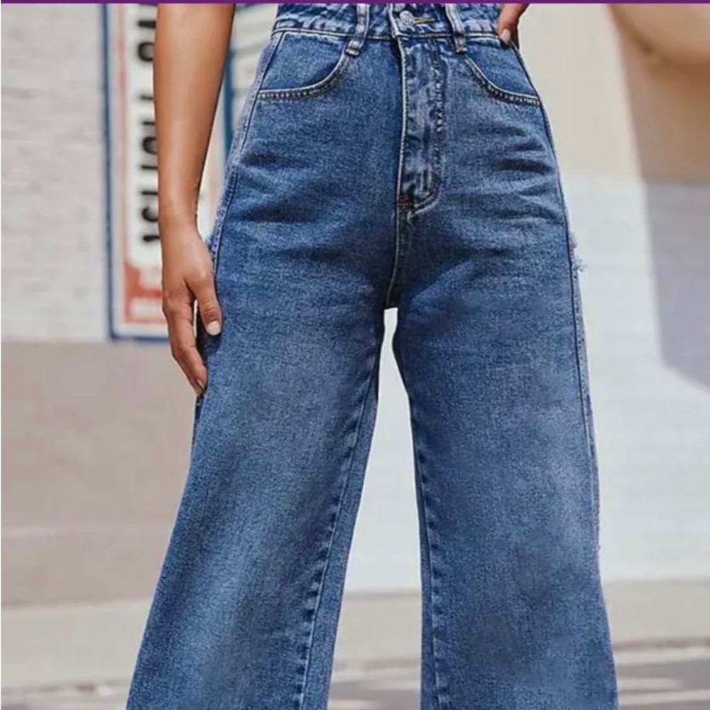 Betro Simone Button-fly High Rise Wide Leg Jeans LIKE NEW 24
